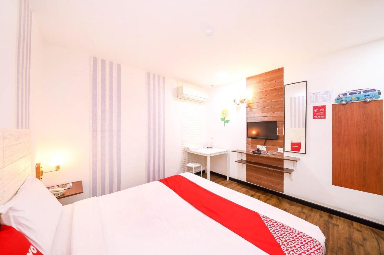 Oyo 43963 T Signature Hotel Petaling Jaya Exteriér fotografie