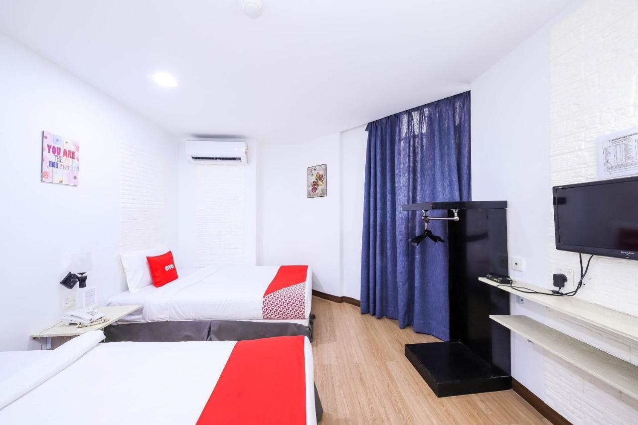 Oyo 43963 T Signature Hotel Petaling Jaya Exteriér fotografie
