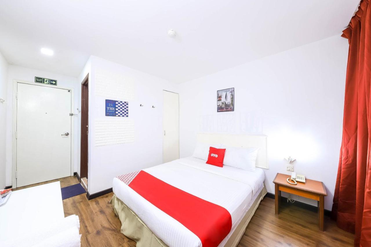 Oyo 43963 T Signature Hotel Petaling Jaya Exteriér fotografie